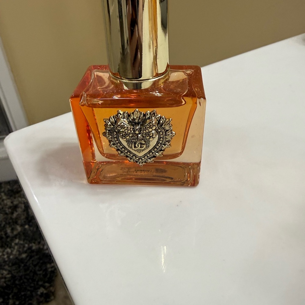 Dolce & Gabbana Perfume